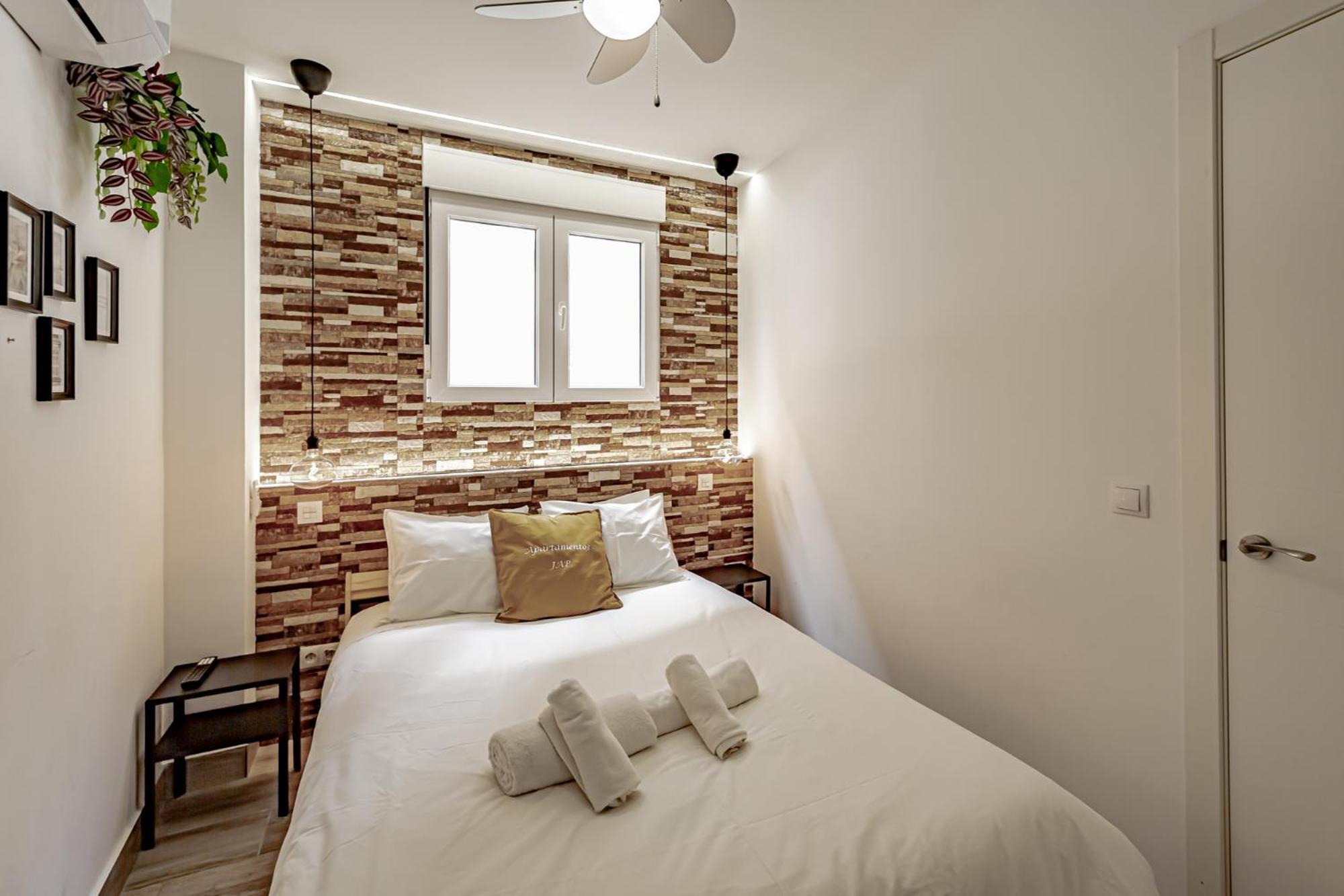 Apartamentos Santiago Cordero Madrid Extérieur photo